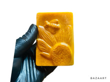 Load image into Gallery viewer, Kojic Acid &amp; Turneric Lemon Soap